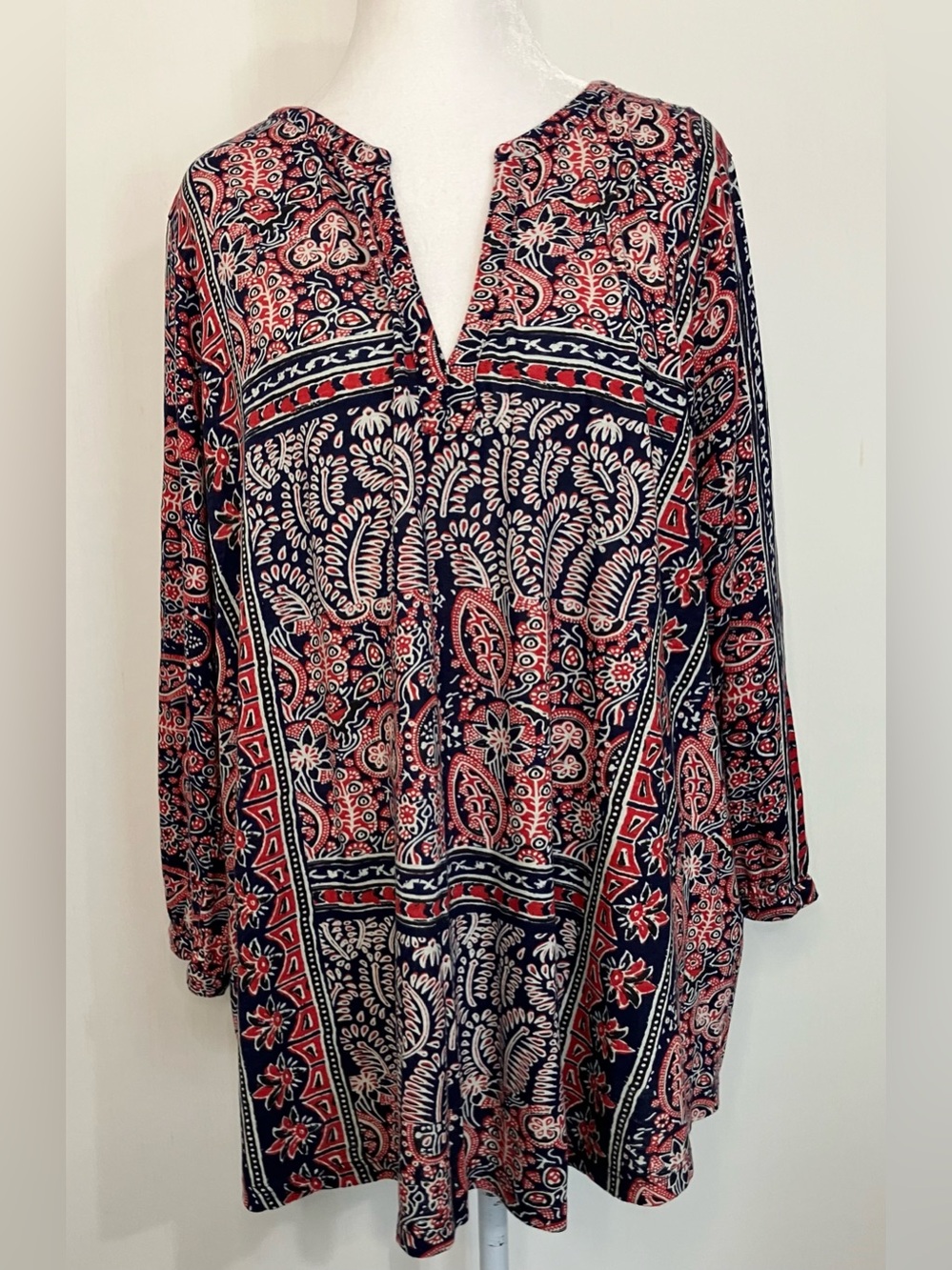 Lucky Brand Top Woman 2X Red Blue Hobo Floral Paisley V-Neck